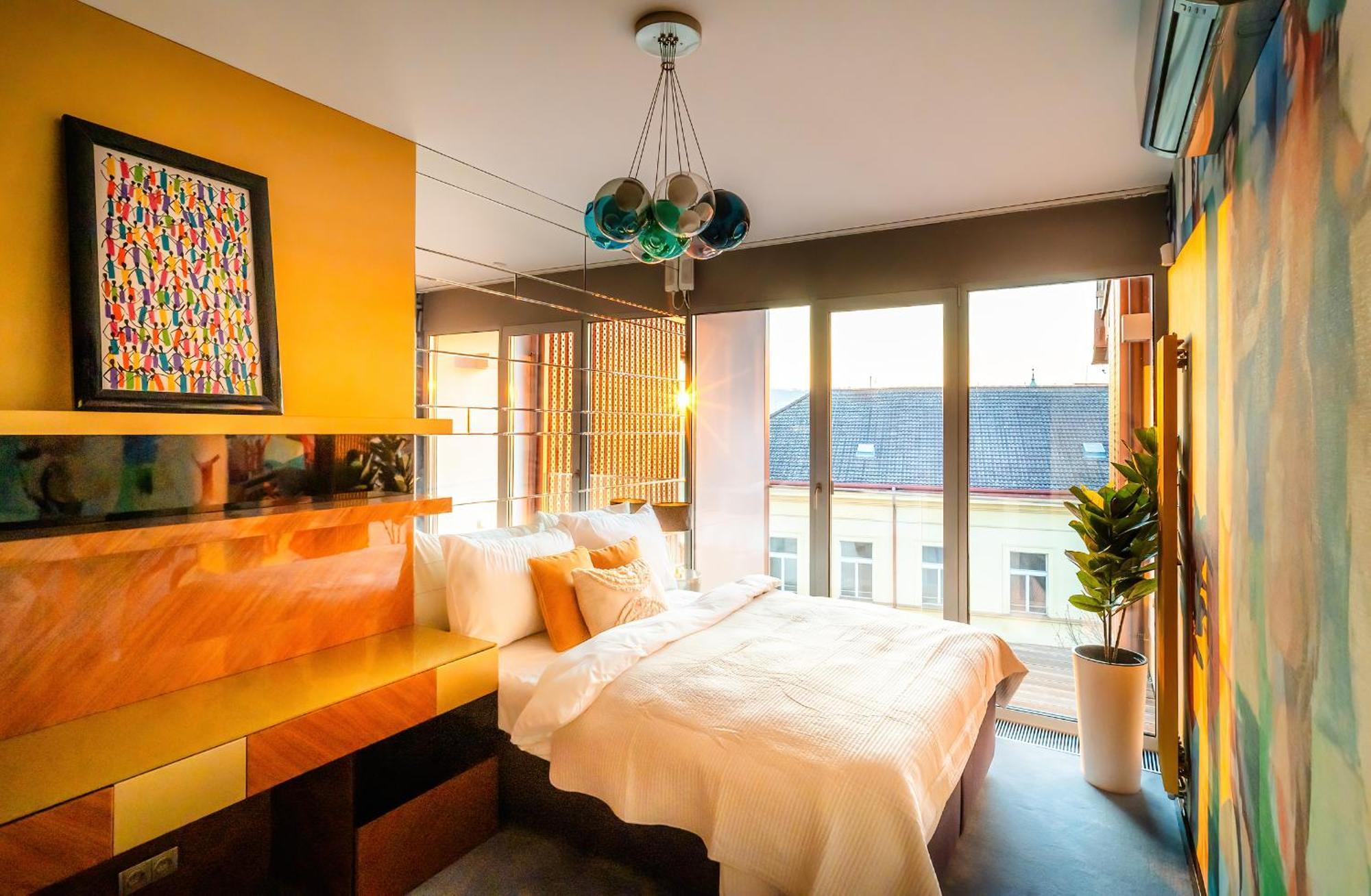 Billionaires Boutique Residence & Premium Suites, Old Town Prag Dış mekan fotoğraf